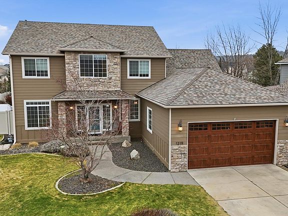 2nd image of 1219 N Murray Ln