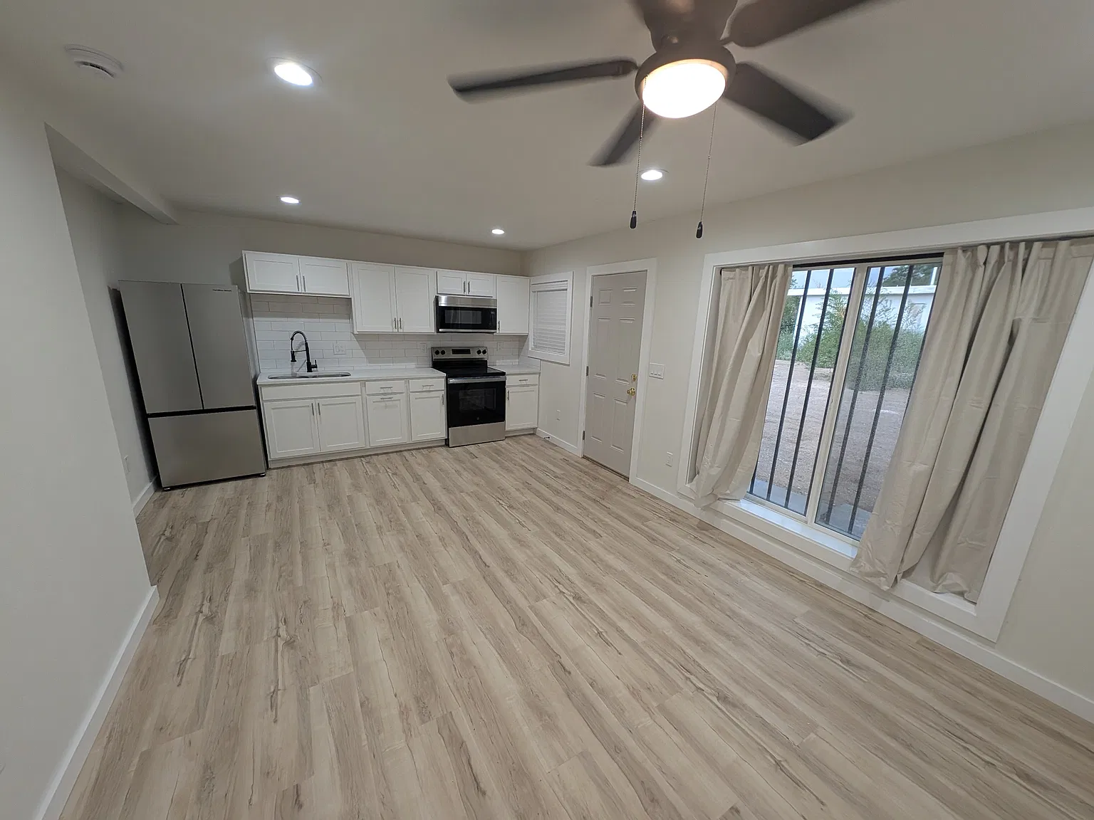 441 Texas St SE - 1 — Photo 3
