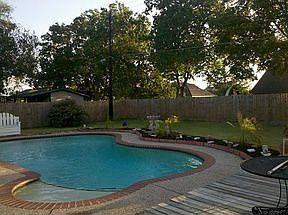 5th image of 12301 Old River Dr