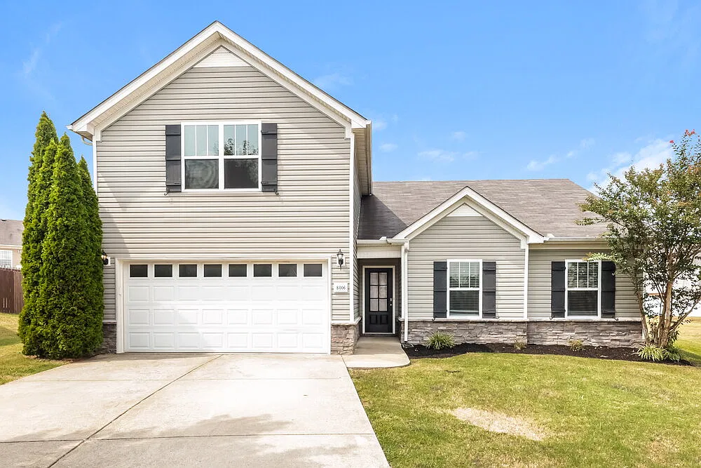 4 bed, 3.0 bath, 1842 sqft, $3,090 — Photo 1