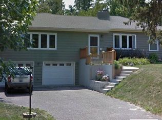 4931 Winsdale St, Golden Valley, MN 55422