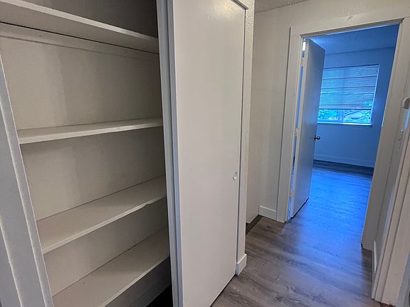 4th image of 14536 31st Ave NE #14536