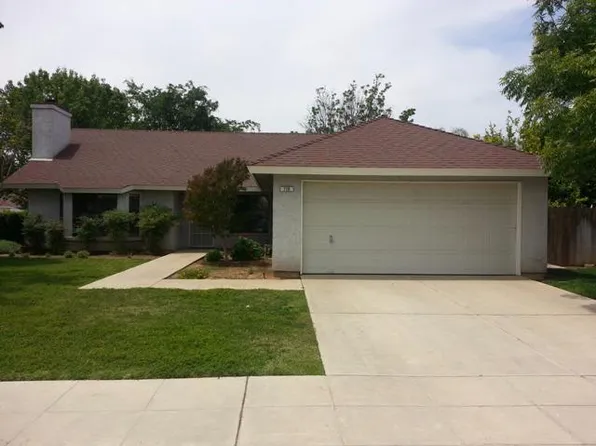 726 N Fordham Ave, Clovis, CA 93611