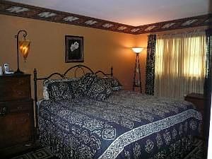 5th image of 7823 Janes Ave