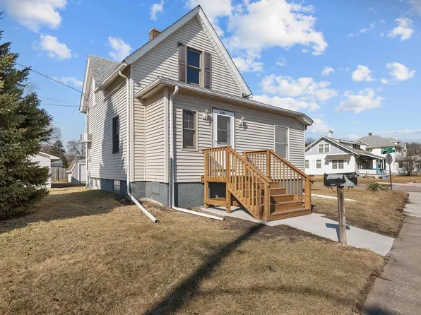 2806 Jackson Ave, Davenport, IA 52802