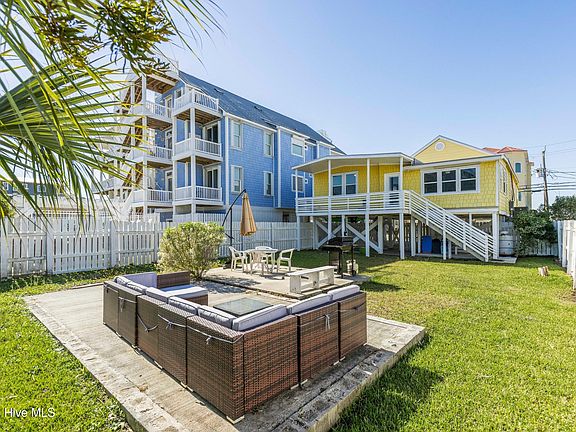 3rd image of 1208 Canal Drive
