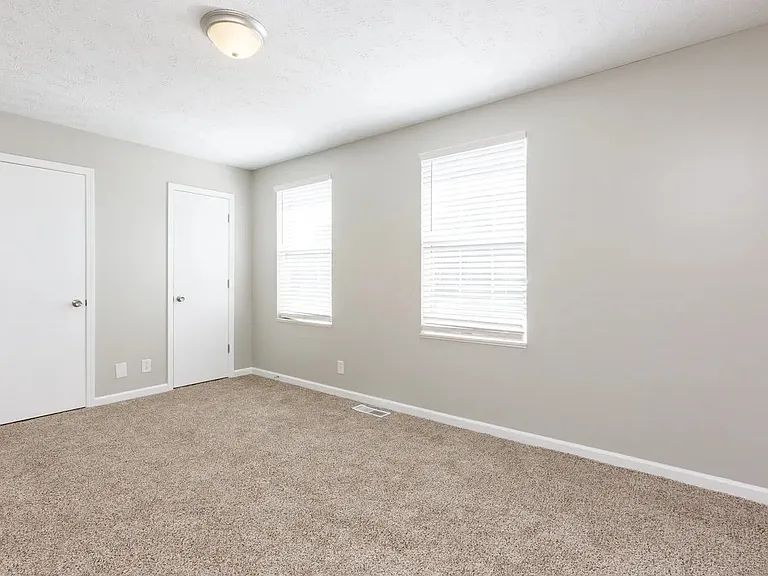 291 Dunbar Cave Rd — Photo 6