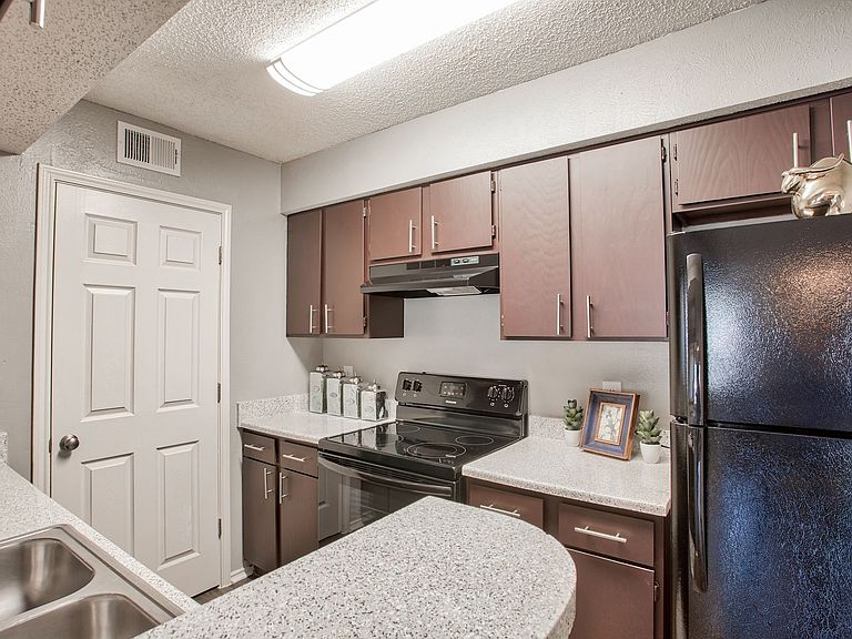 The Trails Apartment Rentals Arlington, TX Zillow