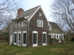 318 Town Line Rd, Wainscott, NY 11975