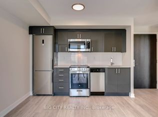 38 Monte Kwinter Ct #803, Toronto, ON M3H 0E1