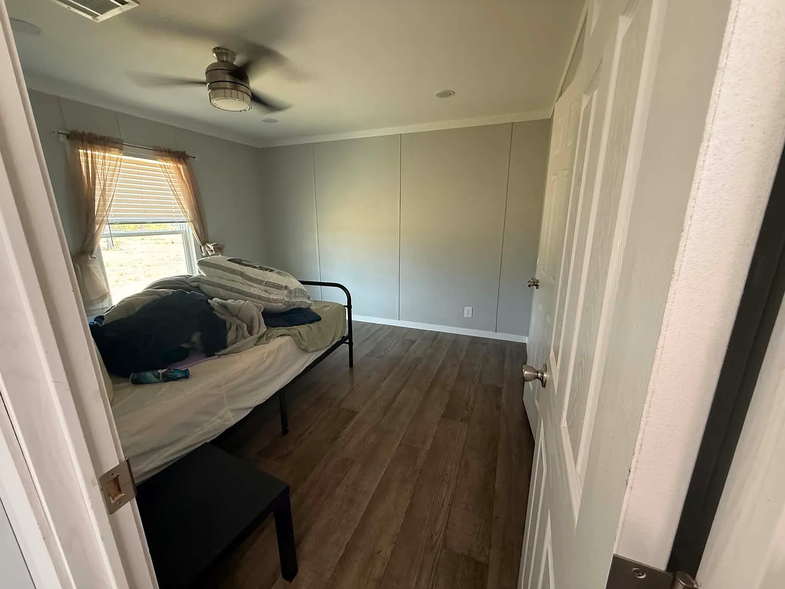 1 bed, 750 sqft, $1,200 — Photo 3