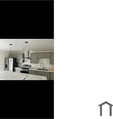 2927 E Atlanta Ave #2 — Photo 4