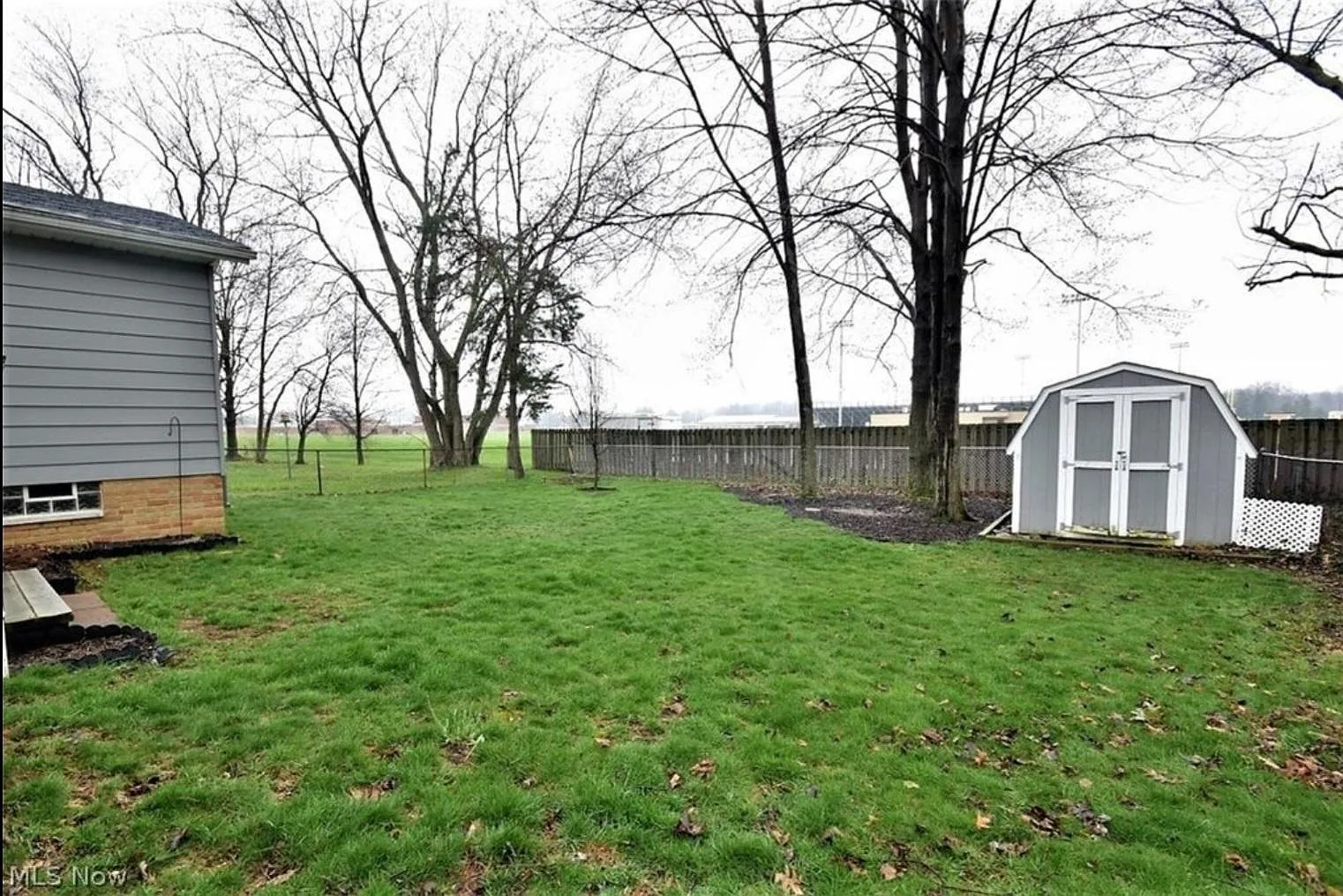 6718 Som Center Rd — Photo 4