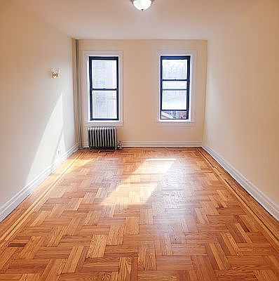 3rd image of 3050 Perry Ave APT 3C