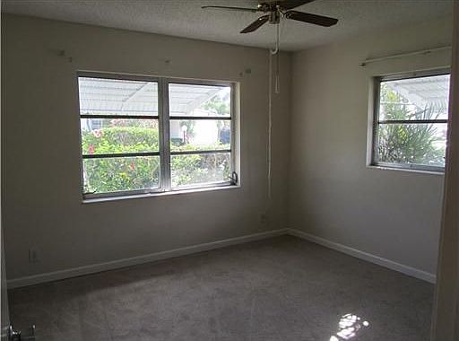 5th image of 3429 Amalfi Dr