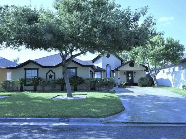 1916 Orange Blossom Dr, Laredo, TX 78045