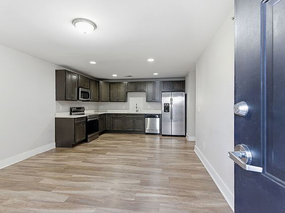 4th image of 702 N Church St #2A