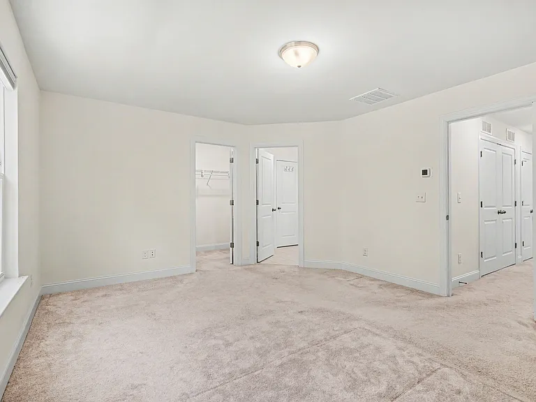 10223 Glenmere Creek Cir — Photo 16