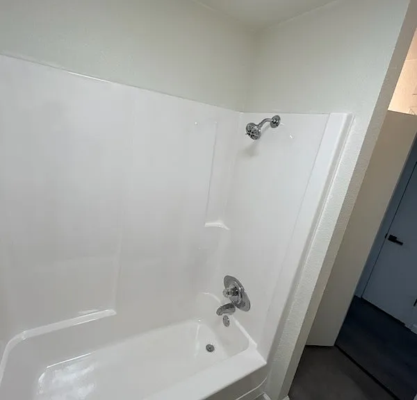 501 E Allen Rd — Photo 13