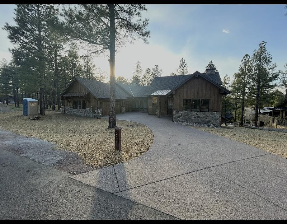2nd image of 2478 E Del Rae Dr