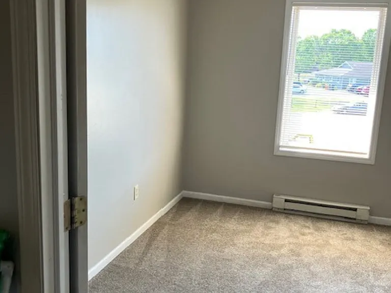 1148 Dutchman Dr — Photo 19