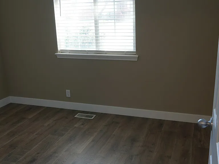 2000 E Doberman Dr #1 — Photo 14