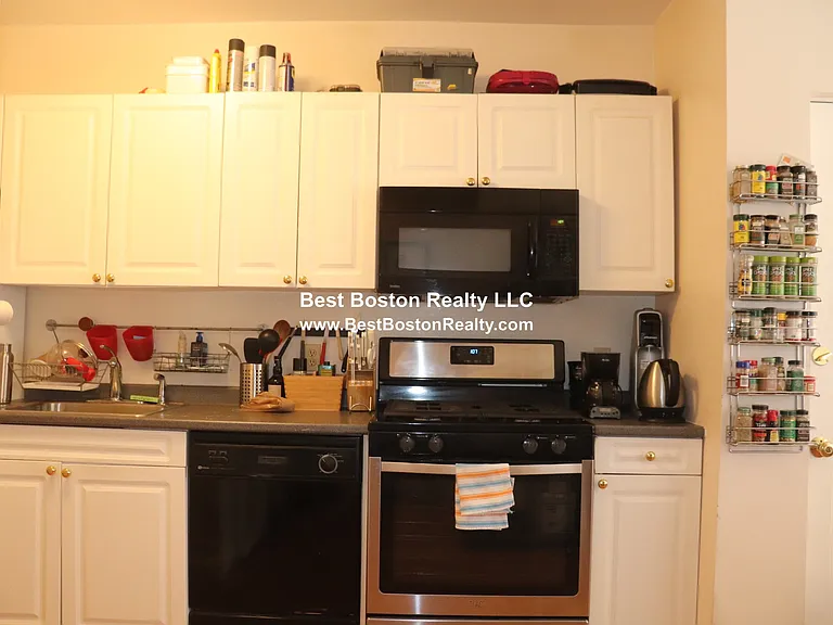 350 Allston St #1 — Photo 9