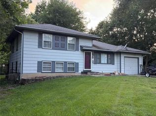 8310 E 91st St, Kansas City, MO 64138