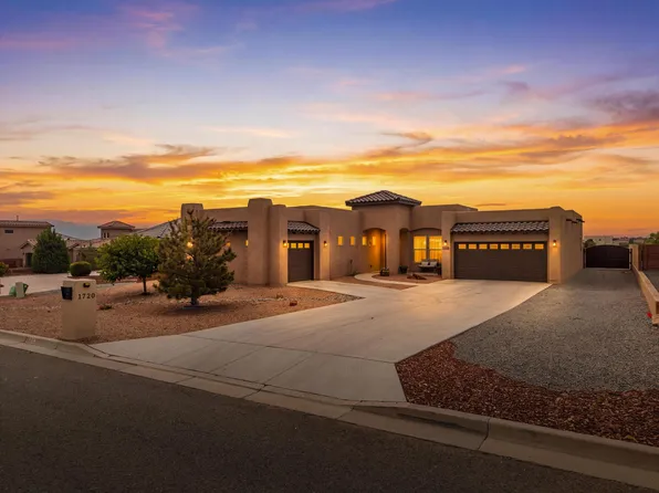 1720 21st Ave SE, Rio Rancho, NM 87124