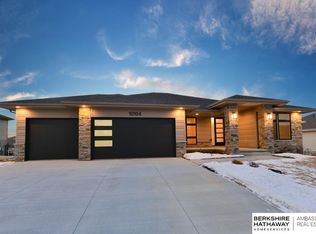 10104 S 187th Ave, Omaha, NE 68136