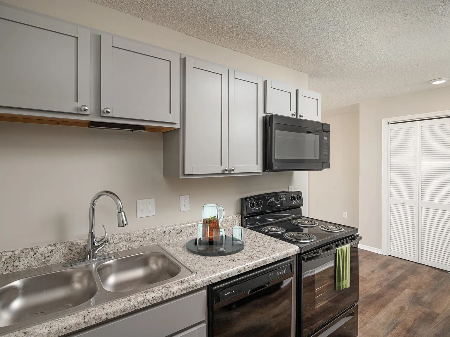 Vandergriff Village by Callio Properties — Photo 4