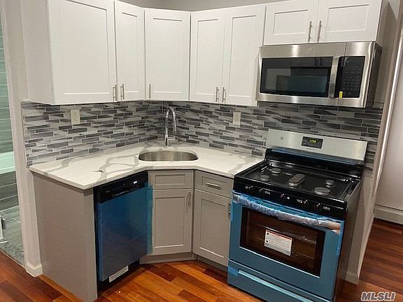 5th image of 11543 146th St