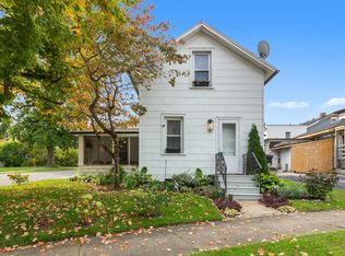 28 Woodlawn Ave, Norwalk, OH 44857