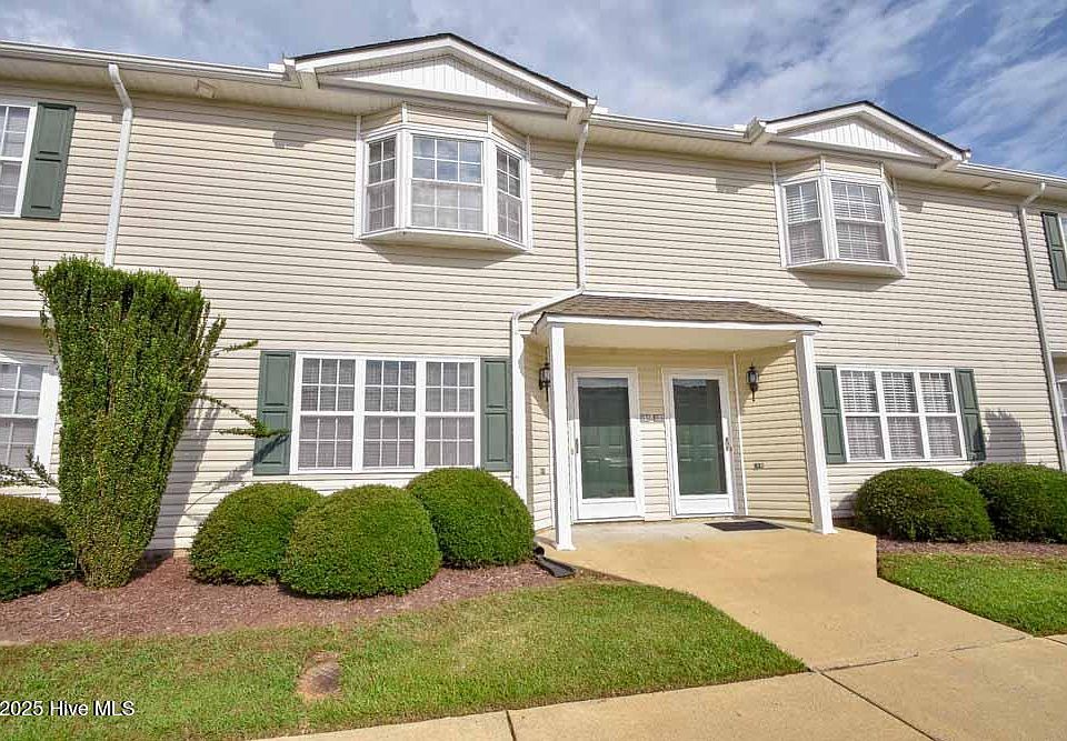 1st image of 2375 Vineyard Dr APT H5