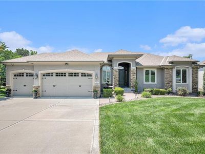 4512 NE Parks Summit Ter, Lees Summit, MO, 64064