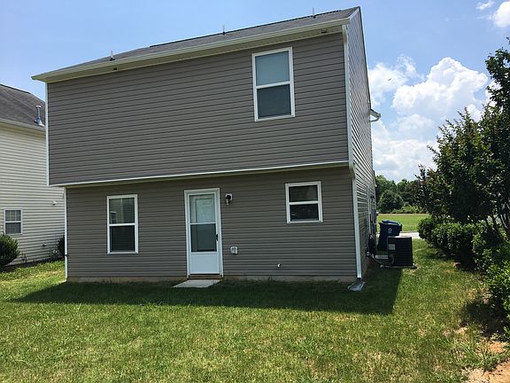 5th image of 1212 Waterlyn Dr