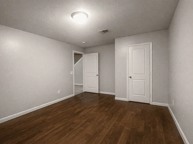 6721 Brothers Ln — Photo 5
