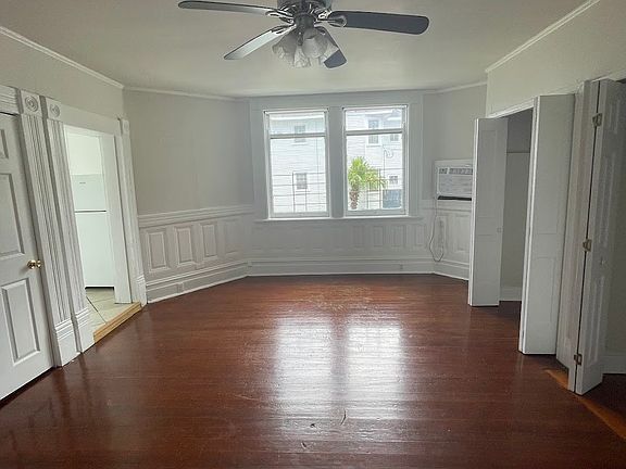3rd image of 1737 Napoleon Ave #11315316