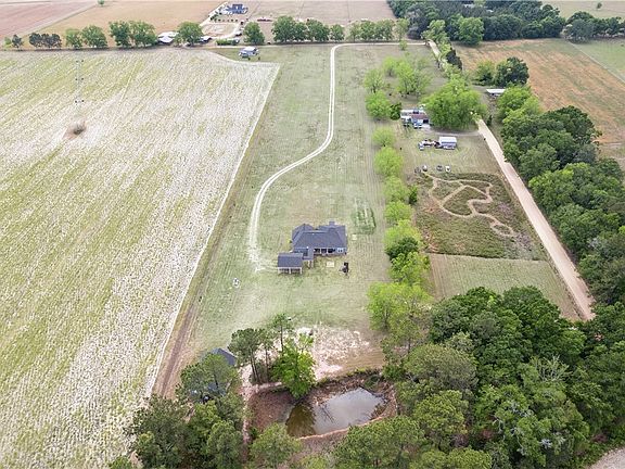 3rd image of 1517 Granny Crosby Rd