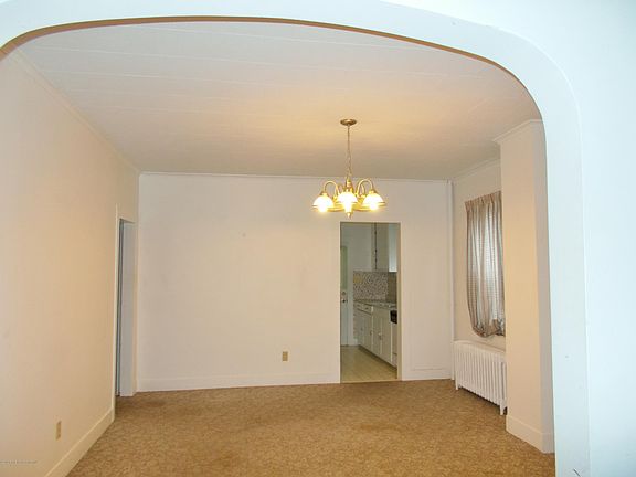 3rd image of 214-216 N Everett Ave