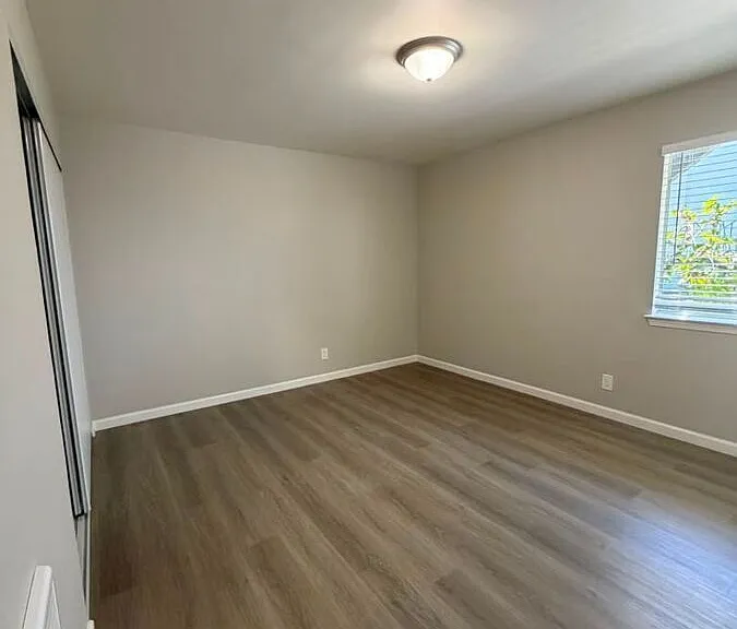 300 Warren Ave #2 — Photo 13