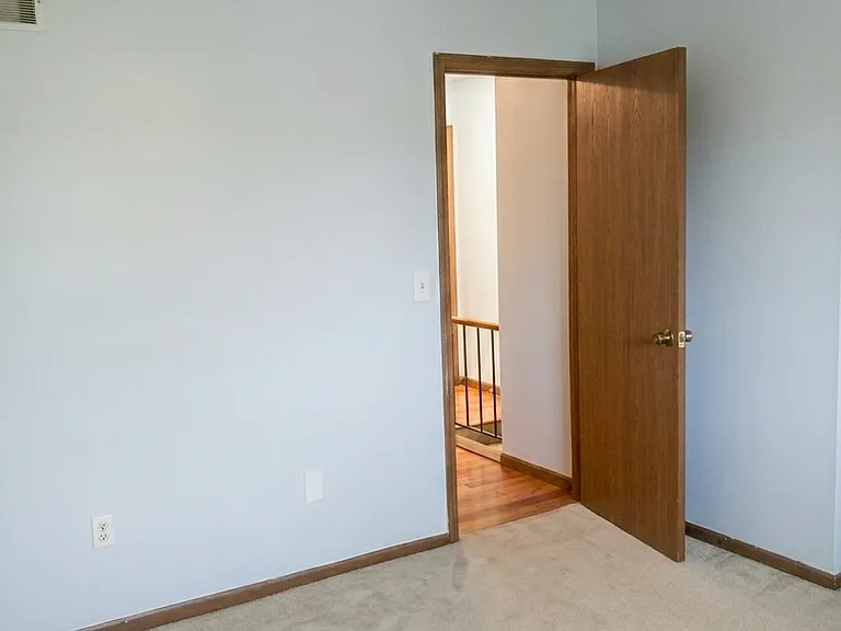 1541 Park Place Dr — Photo 7