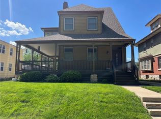 3530 Kenwood Ave, Kansas City, MO 64109