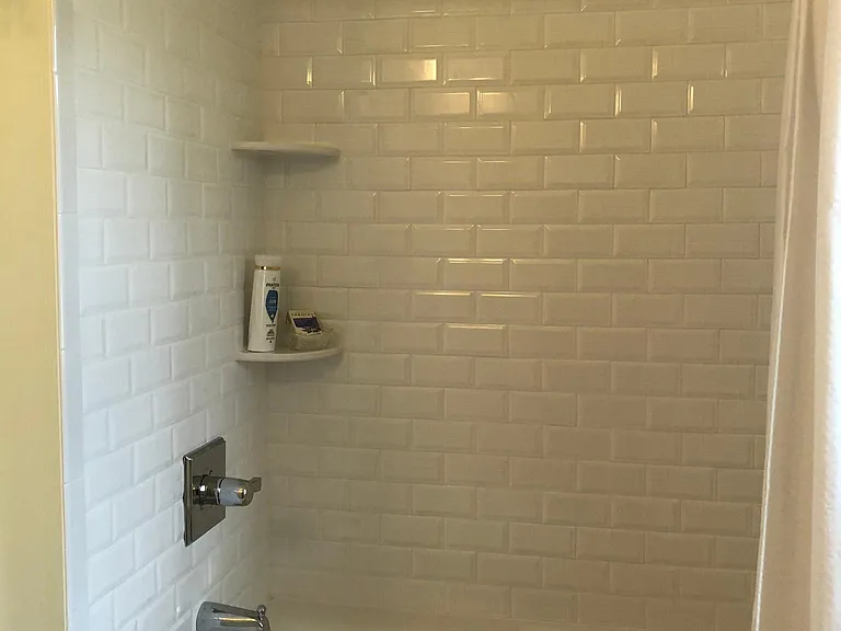 127 Country Club Dr — Photo 23