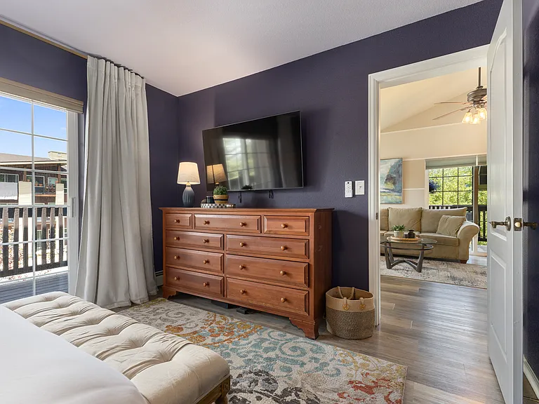 Primary Bedroom | Kingsize Bed | Deck off | Large Smart TV