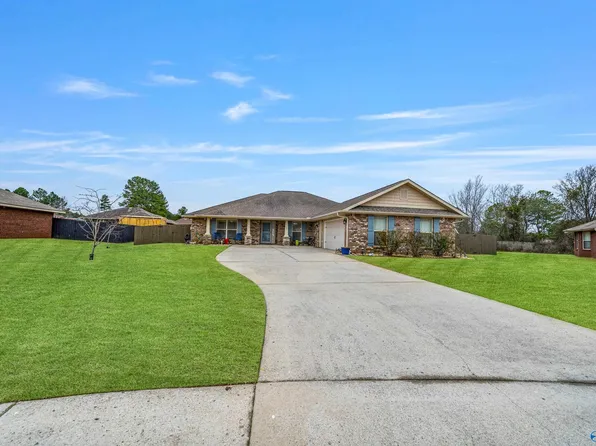 202 Waxmyrtle Dr, Harvest, AL 35749