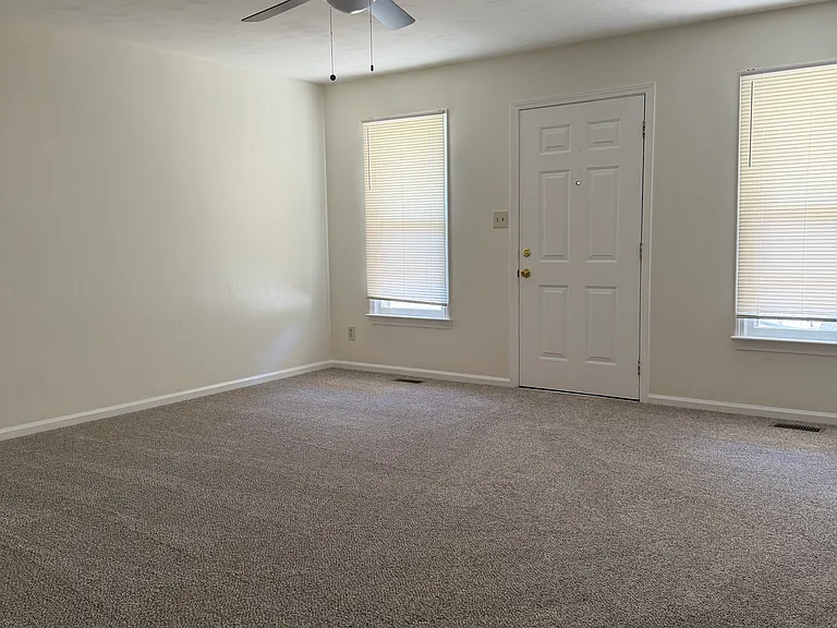 3339 Dietz Dr — Photo 6