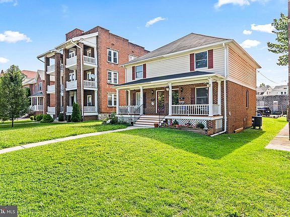 3rd image of 914 Hamilton Blvd