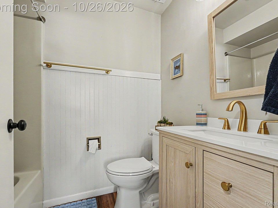 2037 W Park Dr, photo 22