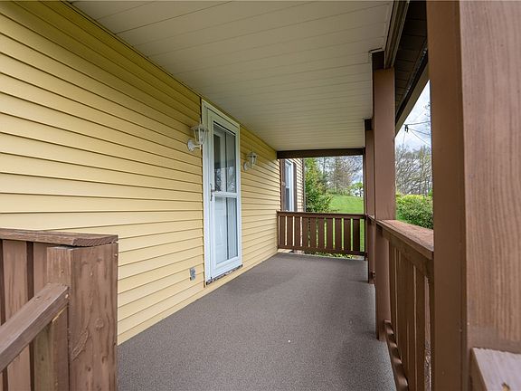 4th image of 1566 Keystone Park Rd